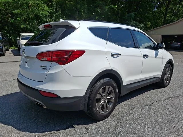 Used 2013 White Hyundai Base image 12