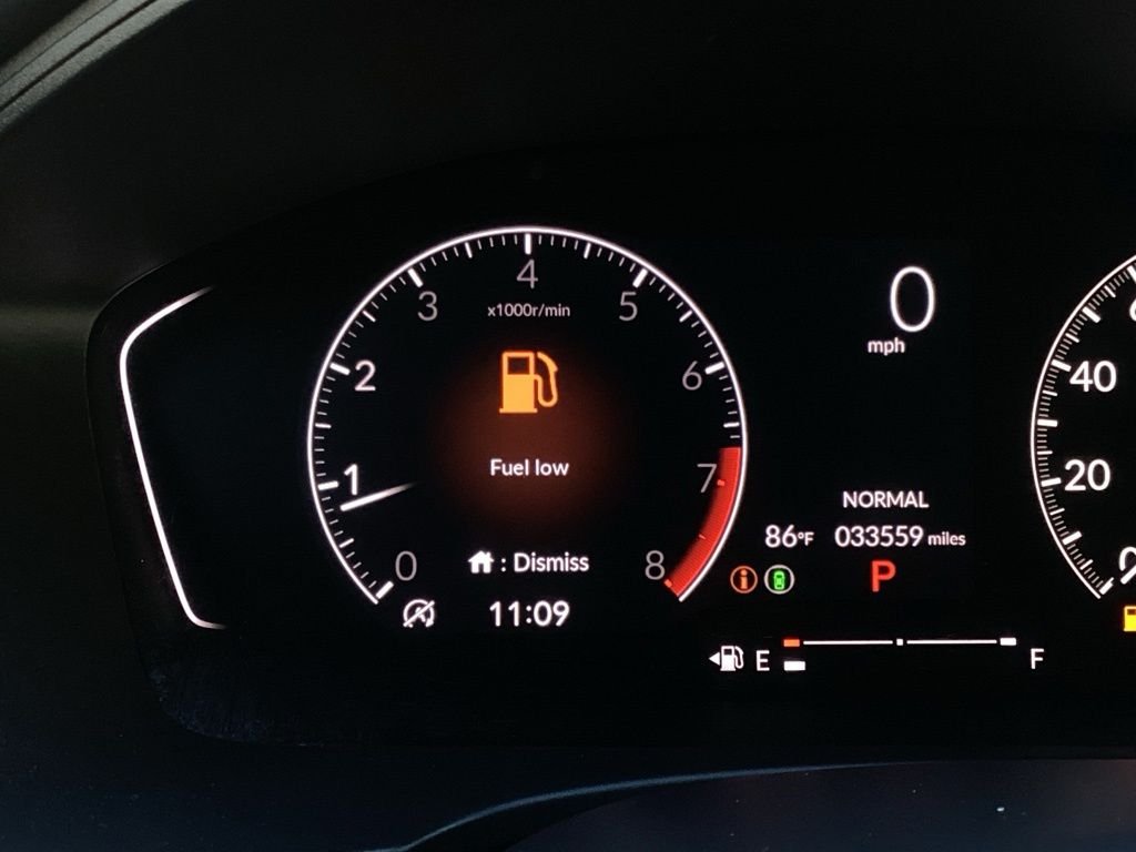 Used 2022  Honda Sport image 4