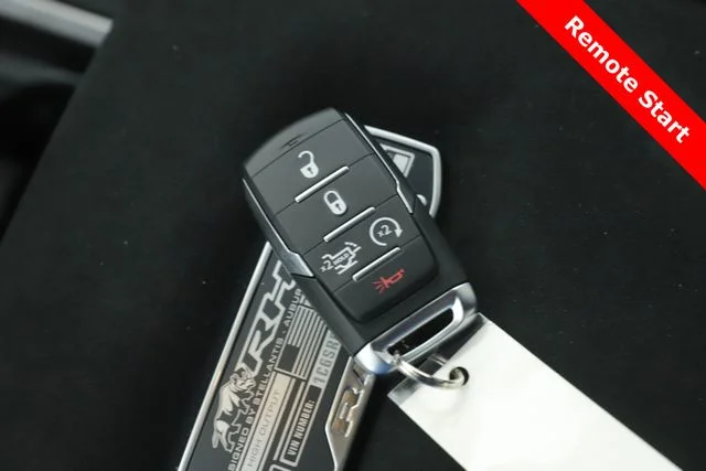 New 2026 Diamond Black Crystal Pearl-Coat Exterior Paint RAM RHO image 3