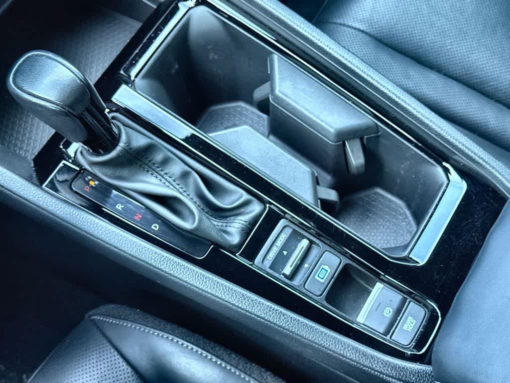 Used 2023  Honda  image 21