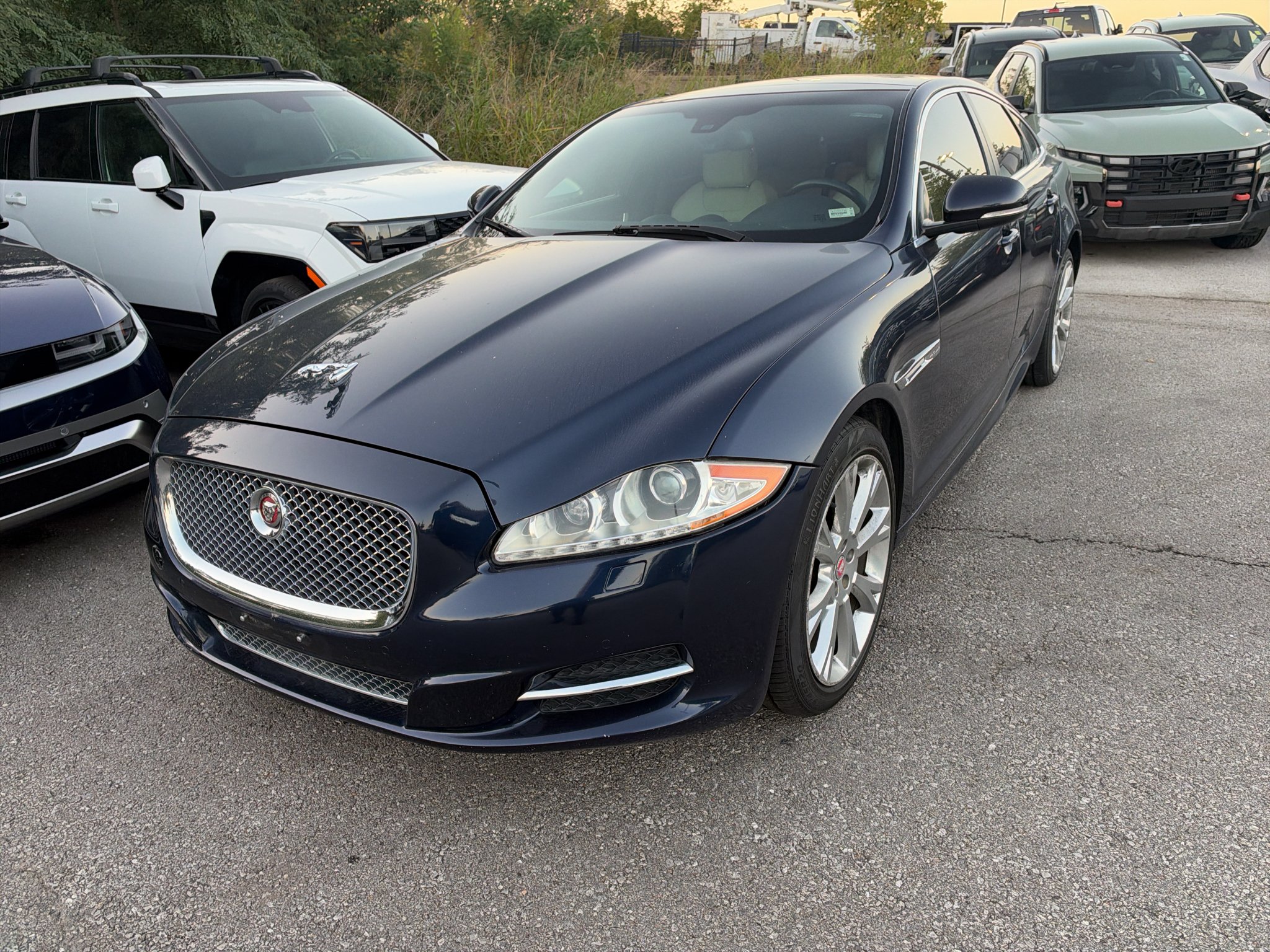 Used 2015 Dark Sapphire Metallic Jaguar XJ image 1