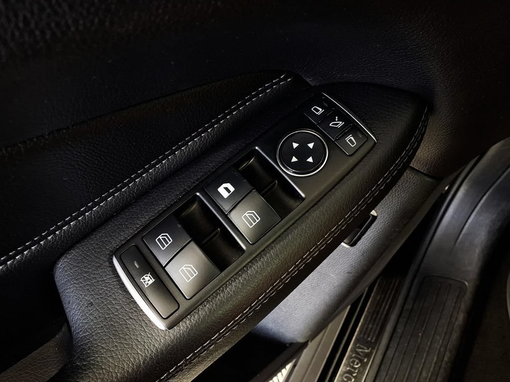 Used 2016 Black Mercedes-Benz GLE 350 image 25