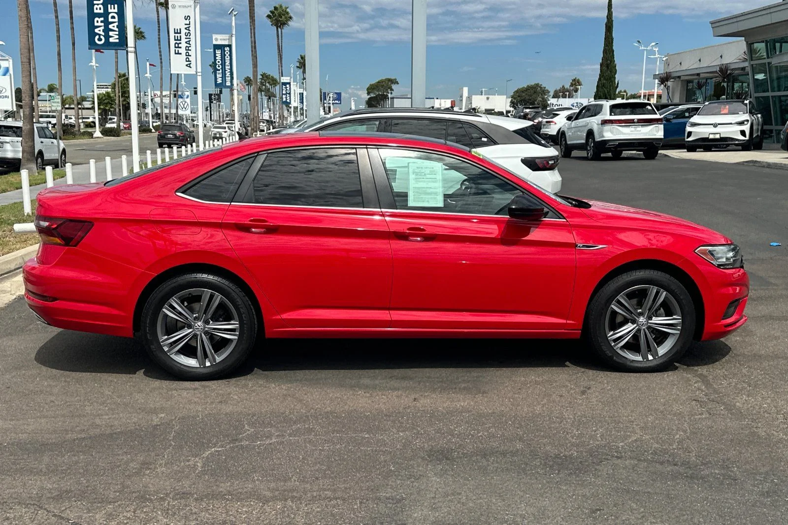 Used 2019 Red Volkswagen R-Line image 3