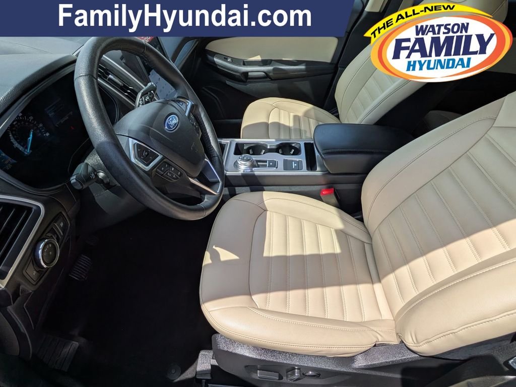 Used 2024 Gray Ford SEL image 12