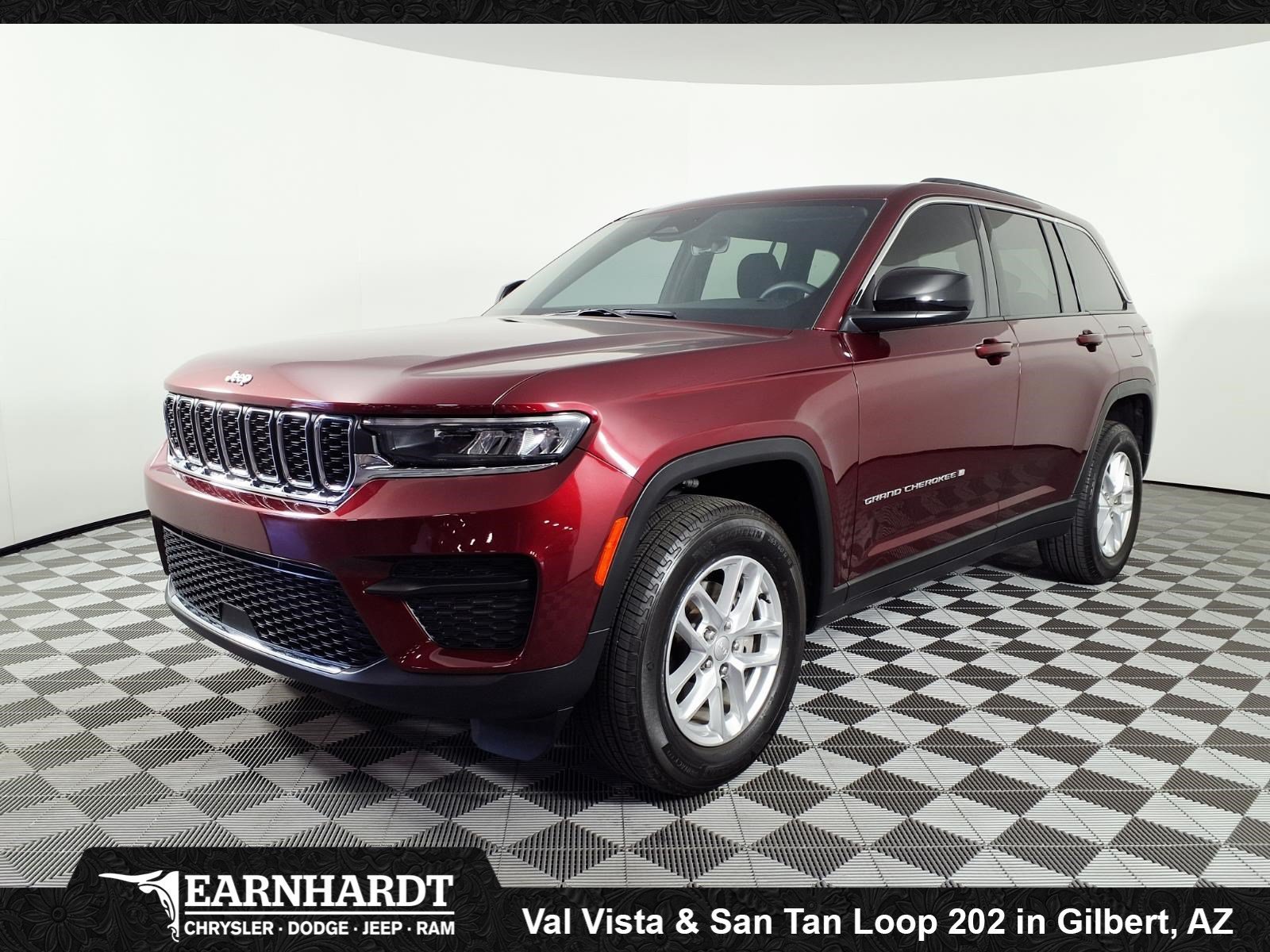 Certified Used 2025 Velvet Red Pearlcoat Jeep Laredo X image 1