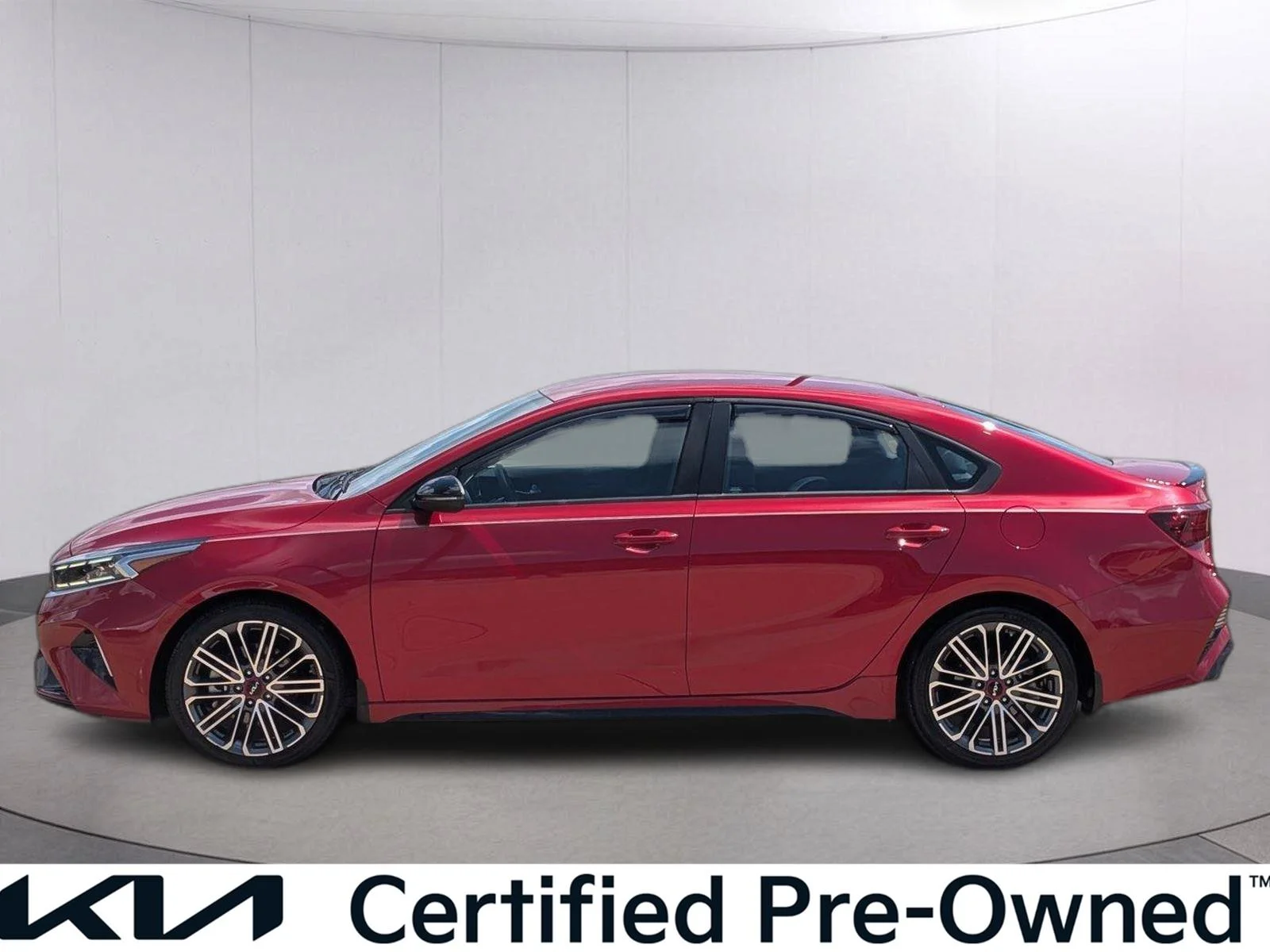 Used 2022 Currant Red Kia GT image 2