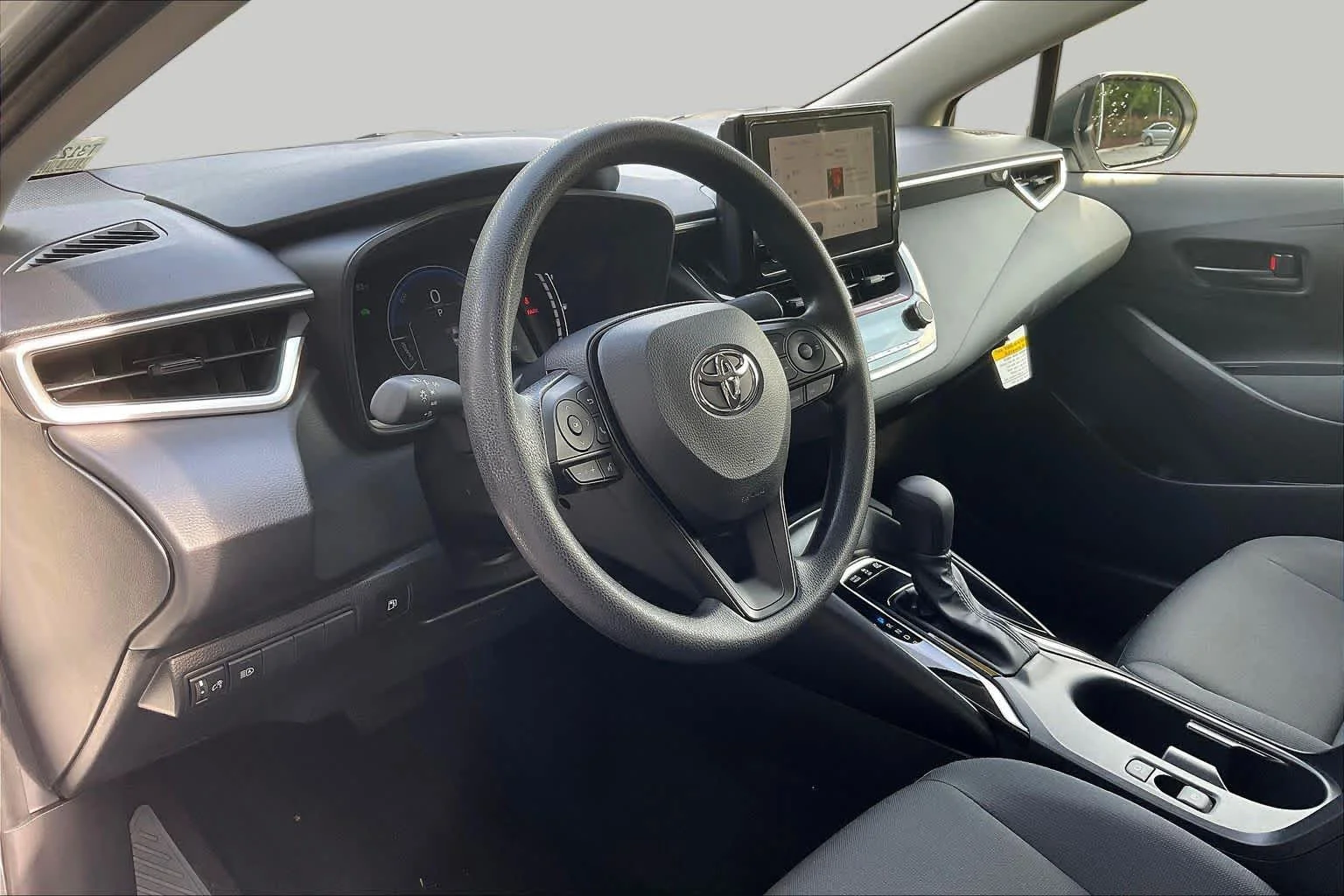 Used 2026 Ice Cap Toyota Hybrid LE image 17