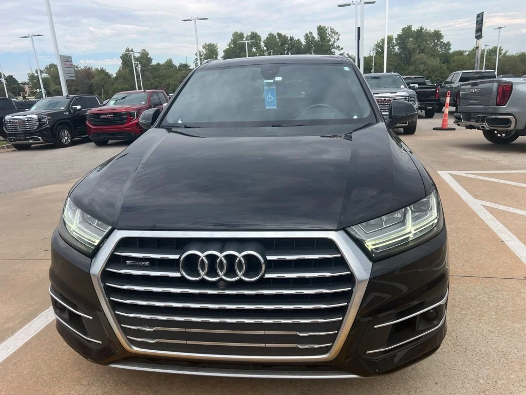 Used 2017 Black Audi 3.0T Prestige image 4