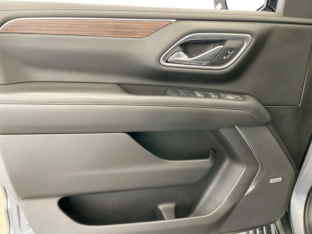 Used 2021 Satin Steel Metallic Chevrolet High Country image 23