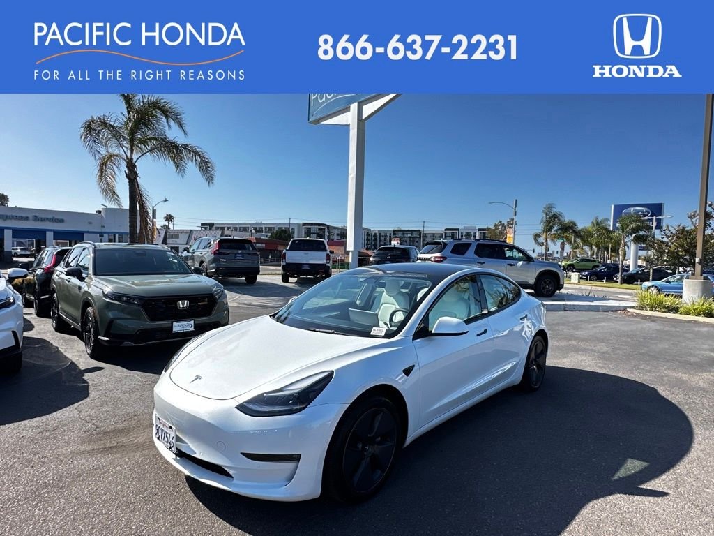 2022 Tesla Model 3 Long Range Dual Motor All-Wheel Drive's photo
