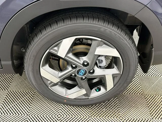 New 2026 Hyundai VENUE SEL