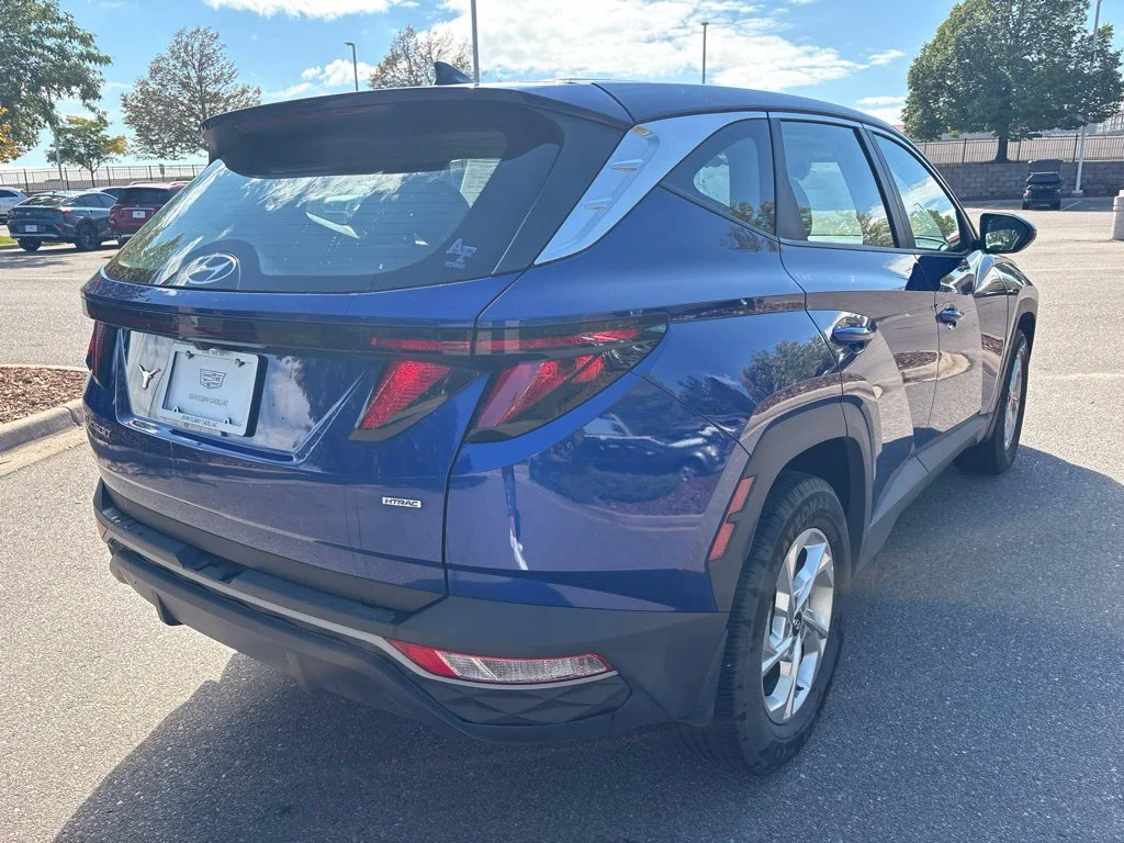 Used 2023 Blue Hyundai SE image 5