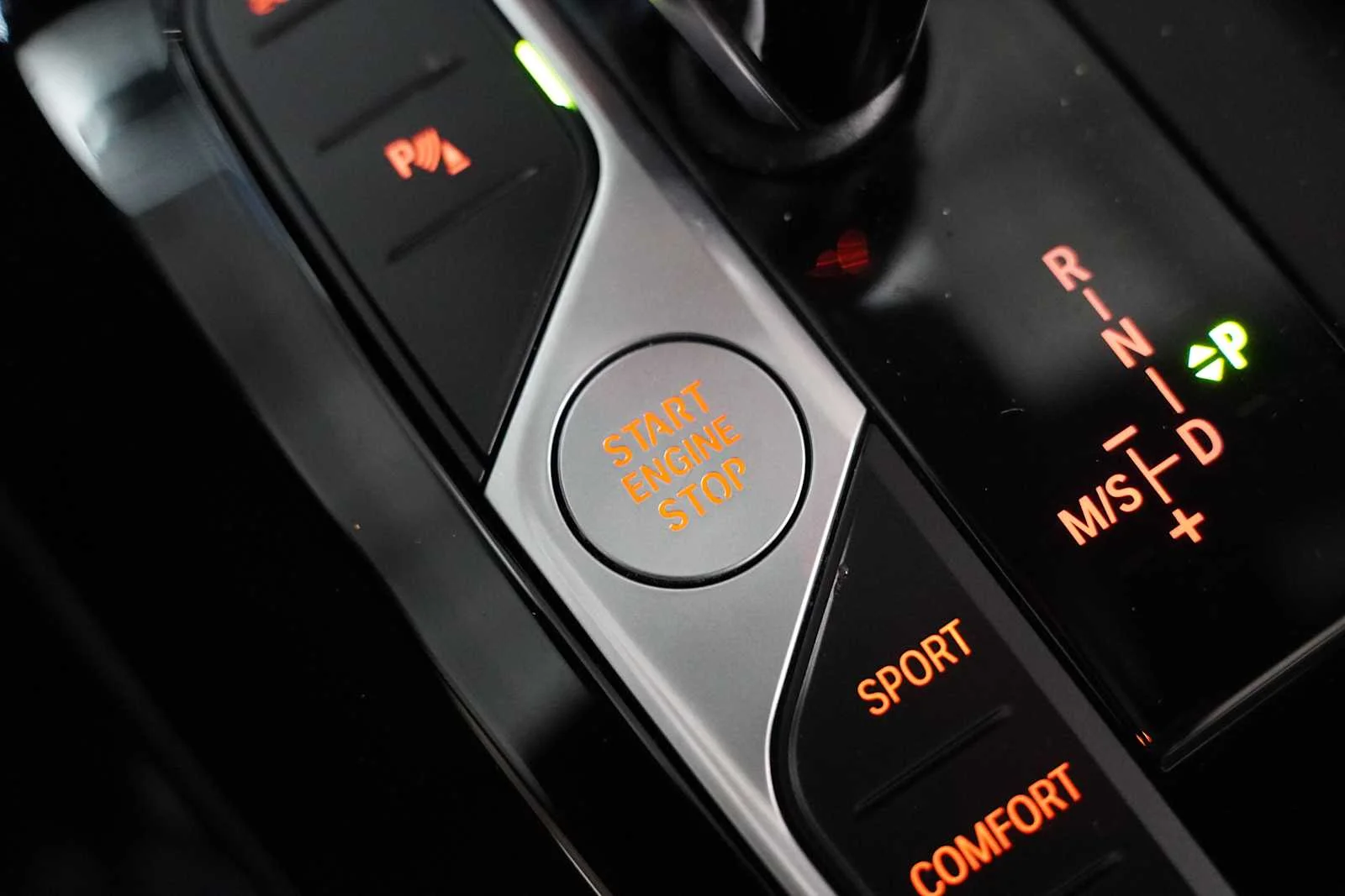 Used 2022 Dark Graphite Metallic BMW M40i image 23