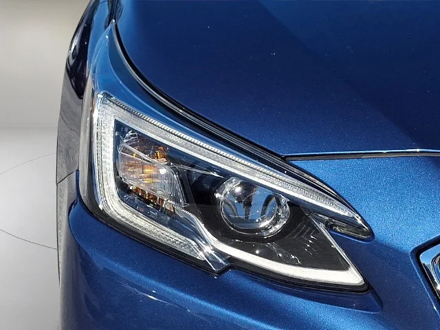 Used 2021 Blue Subaru Touring XT image 9