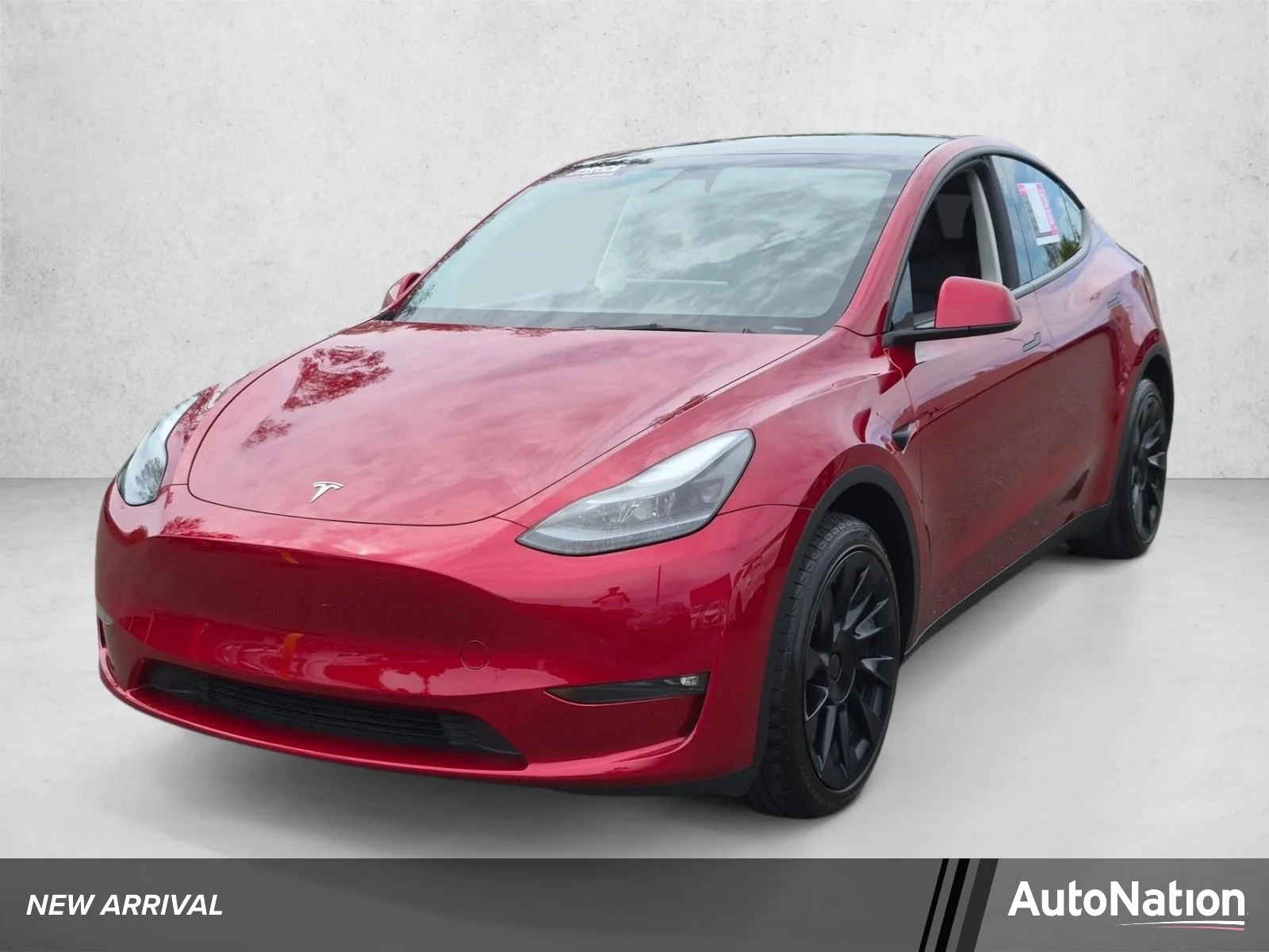 Used 2024 Red Tesla Long Range image 1
