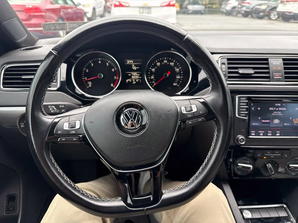 Used 2016 Black Uni Volkswagen 1.8T Sport image 28