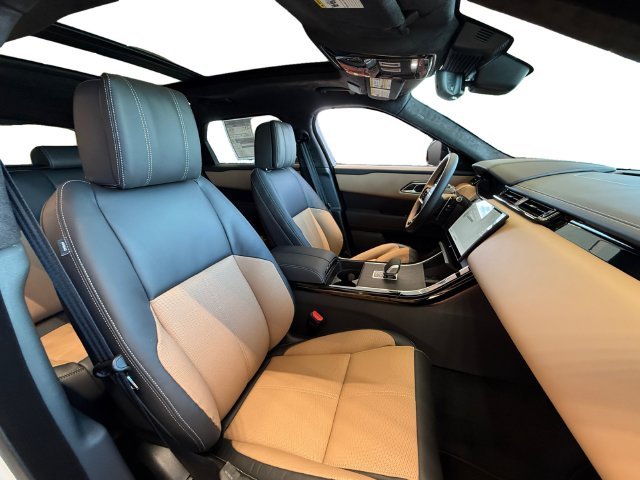 New 2026 Ostuni Pearl White Land Rover Autobiography image 16
