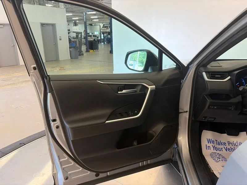 Used 2020 Silver Toyota XSE image 20