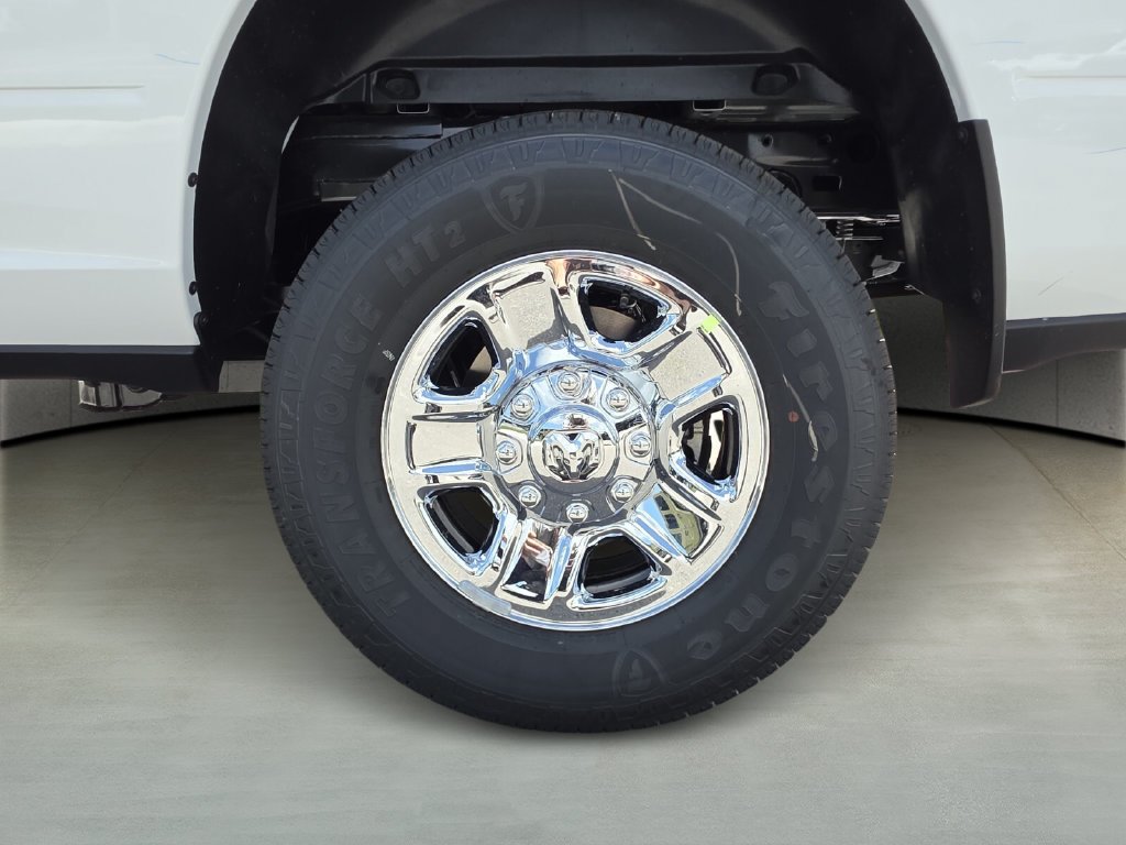 New 2026 Bright White Clear-Coat Exterior Paint RAM Tradesman image 7