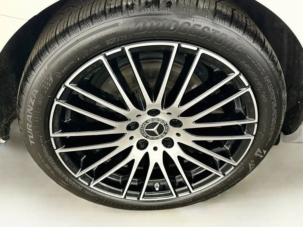 Used 2025 White Mercedes-Benz C 300 image 31