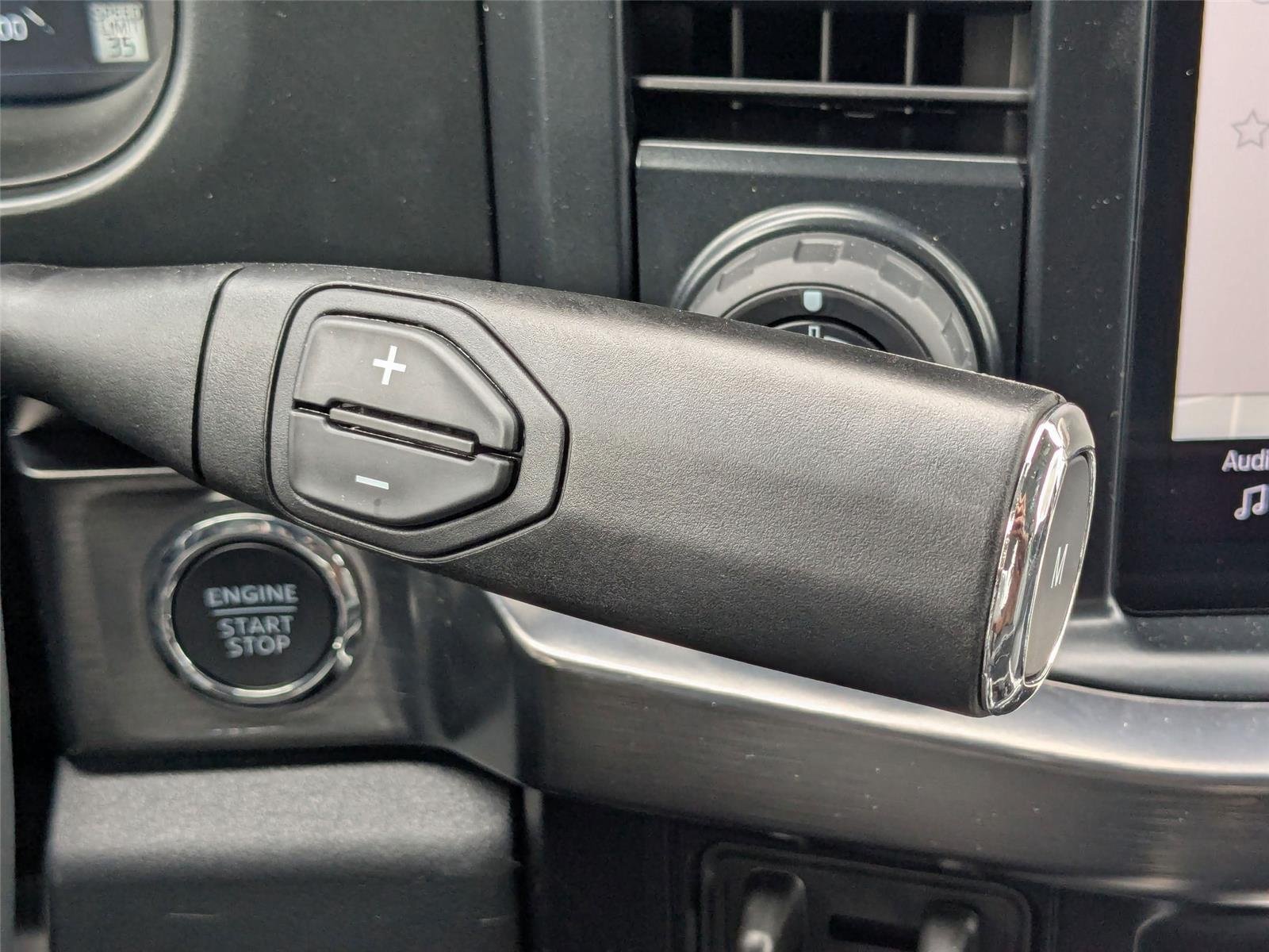 2025 Ford F-350 Super Duty Lariat - Photo 26