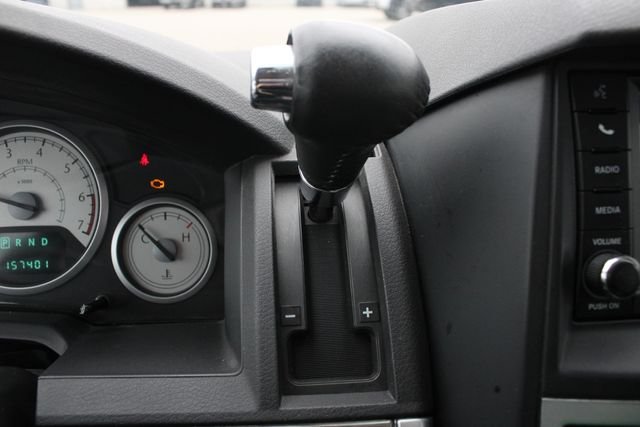 Used 2010 Gold Chrysler Touring image 12