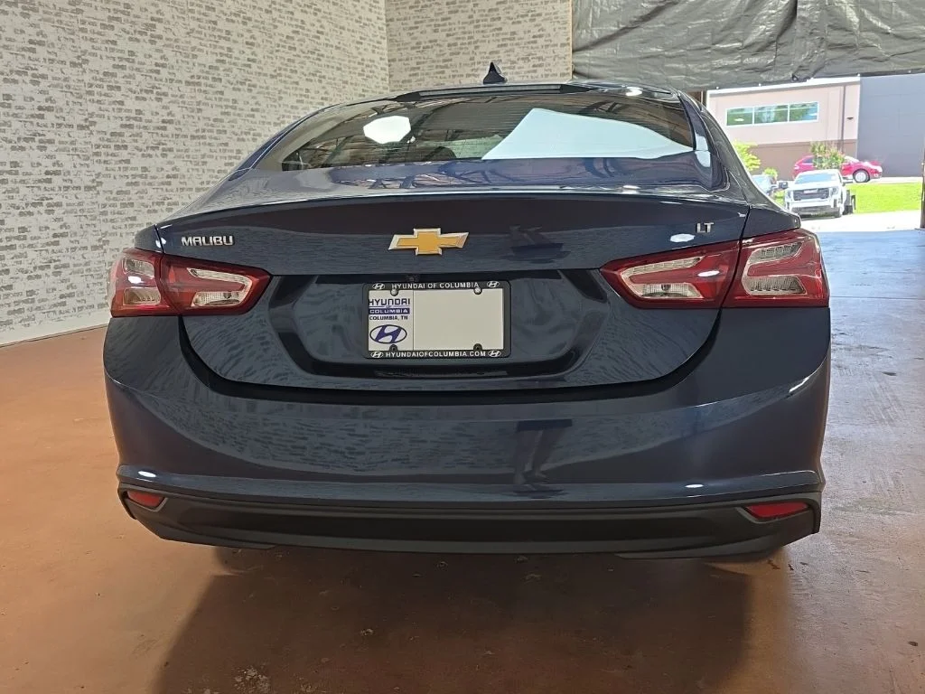 Used 2020 Blue Chevrolet LT image 5