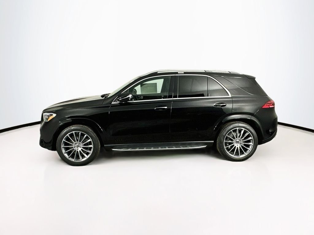 New 2026 Obsidian Black Metallic Mercedes-Benz GLE 580 image 3