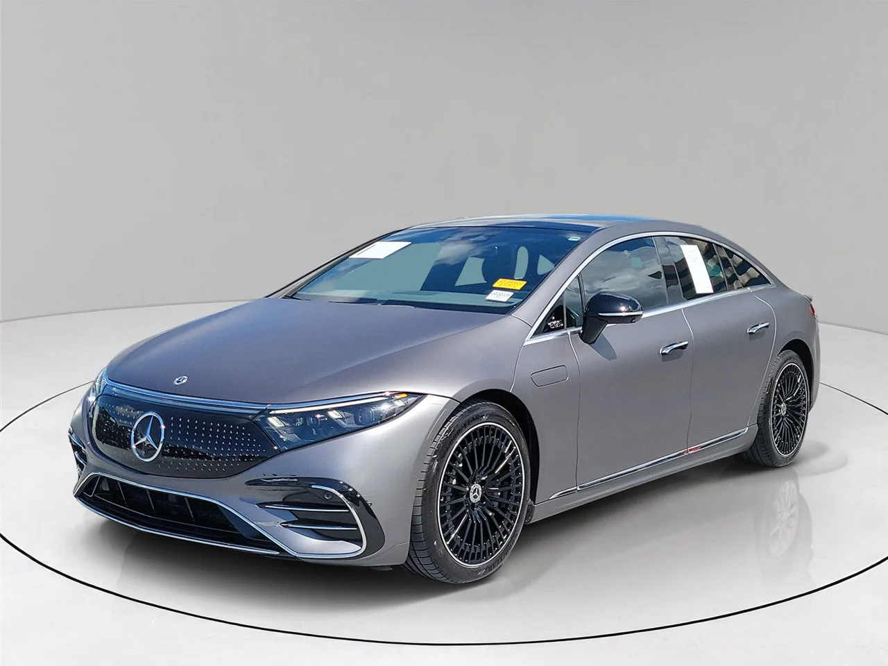 Used 2023  Mercedes-Benz 450 image 3