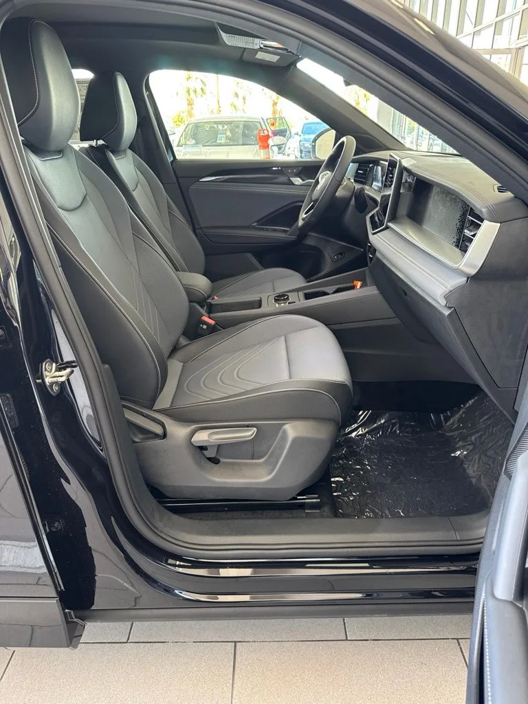 New 2026 Black Volkswagen 2.0T SE R-Line Black image 8