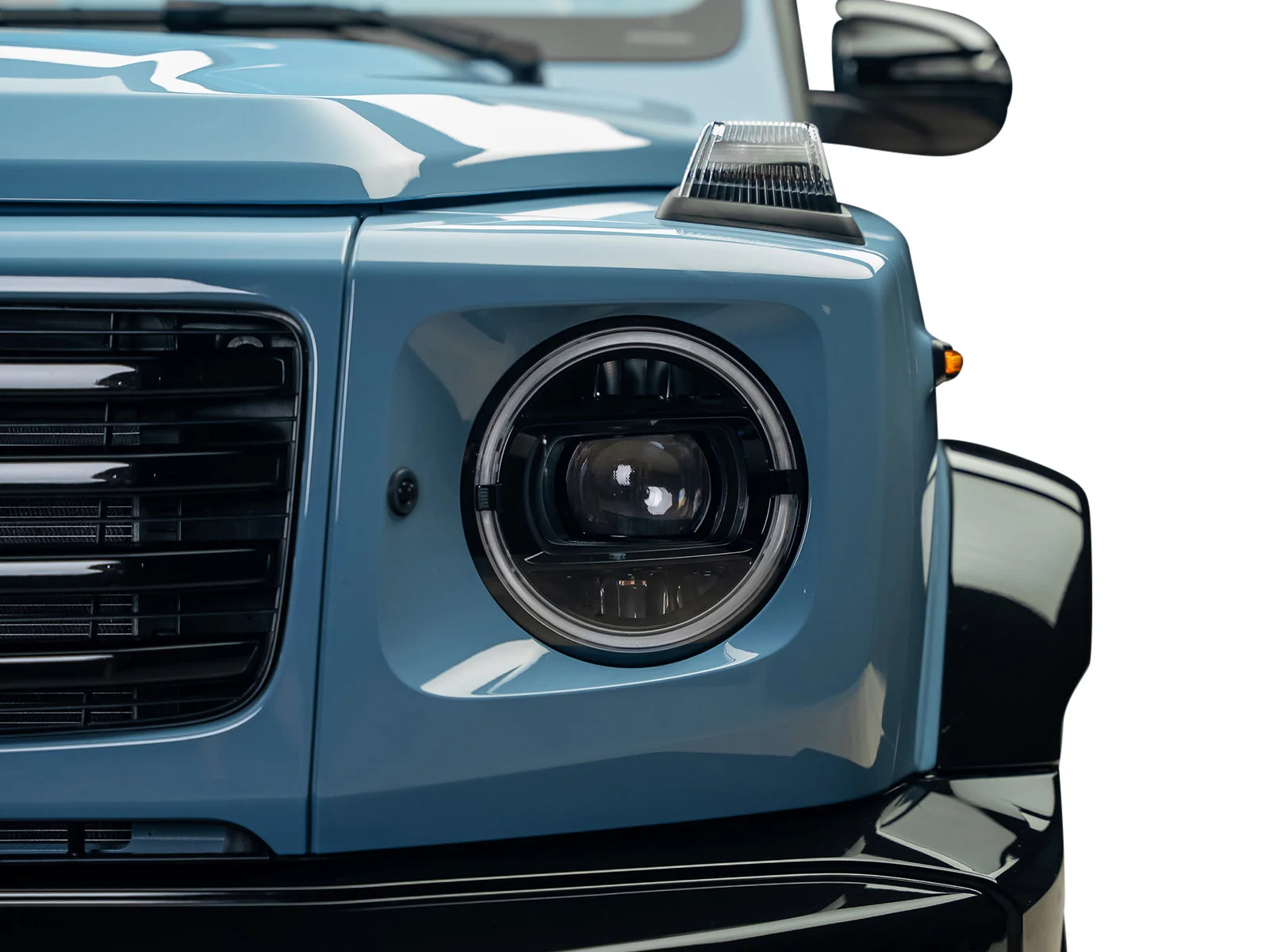 Used 2025  Mercedes-Benz G 580 image 4