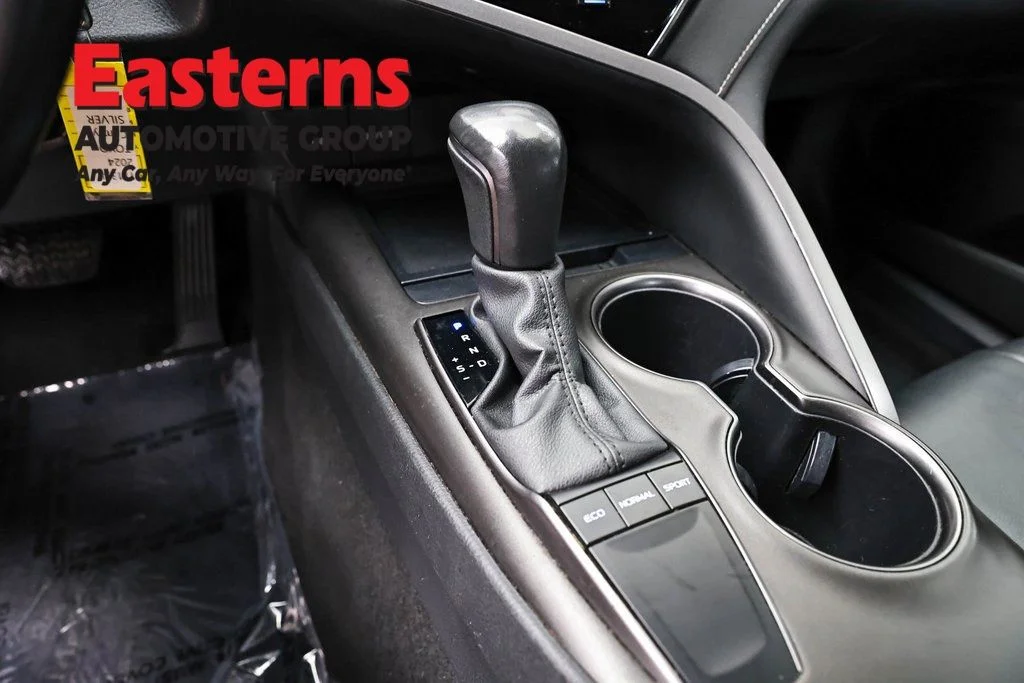 Used 2024 Silver Toyota SE image 17