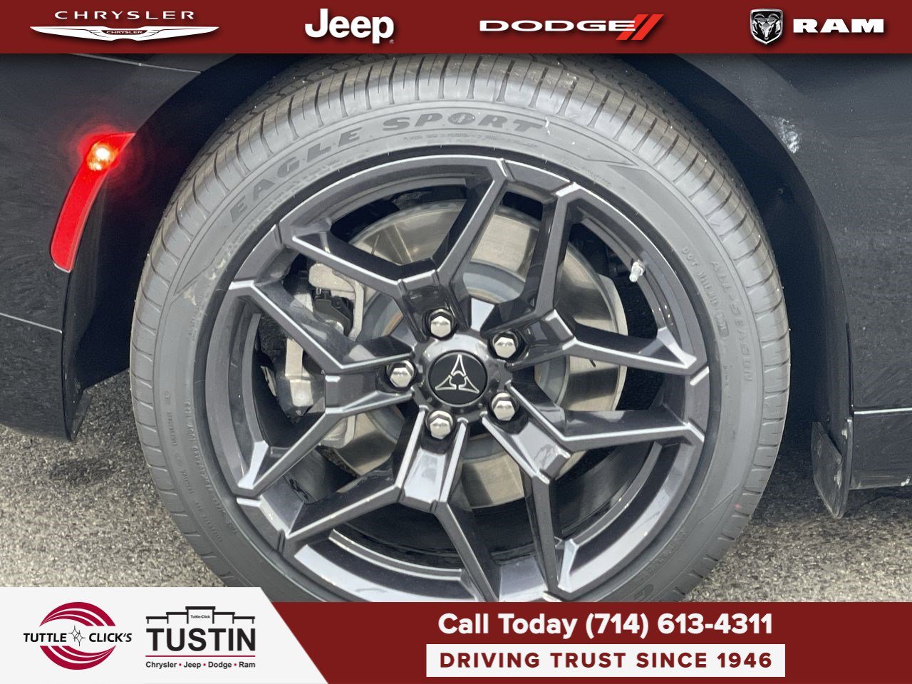 New 2026 Diamond Black Crystal Pearlcoat Dodge R/T Plus image 11