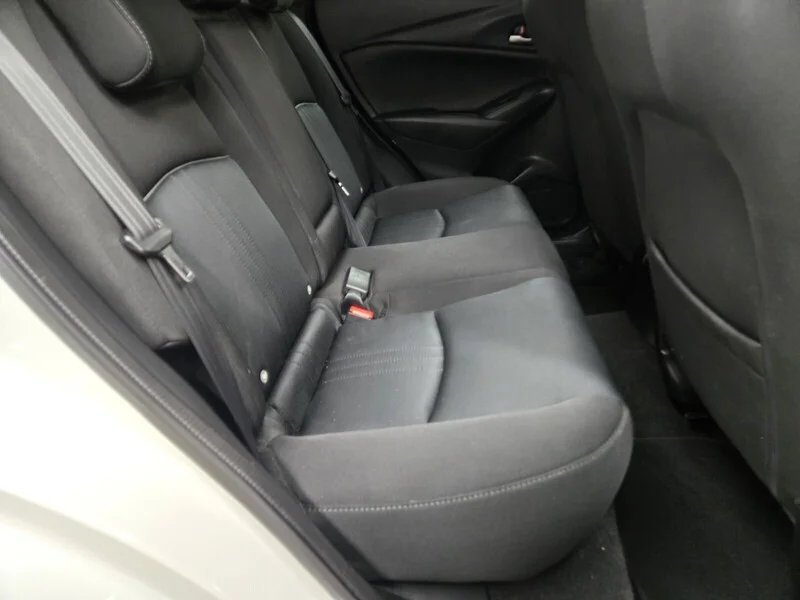 Used 2019 Snowflake White Pearl Mazda Sport image 10