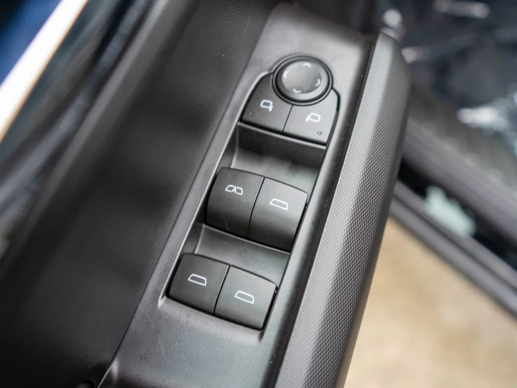 New 2026 Onyx Black GMC Elevation image 16