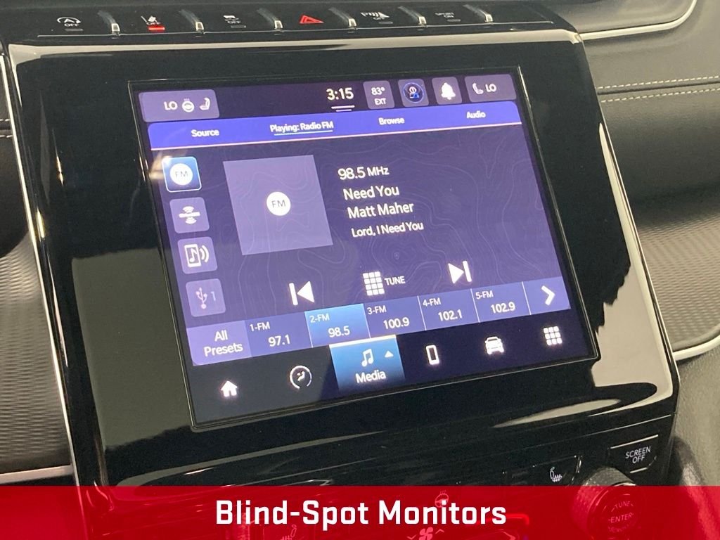 Used 2023 Black Jeep Altitude image 3