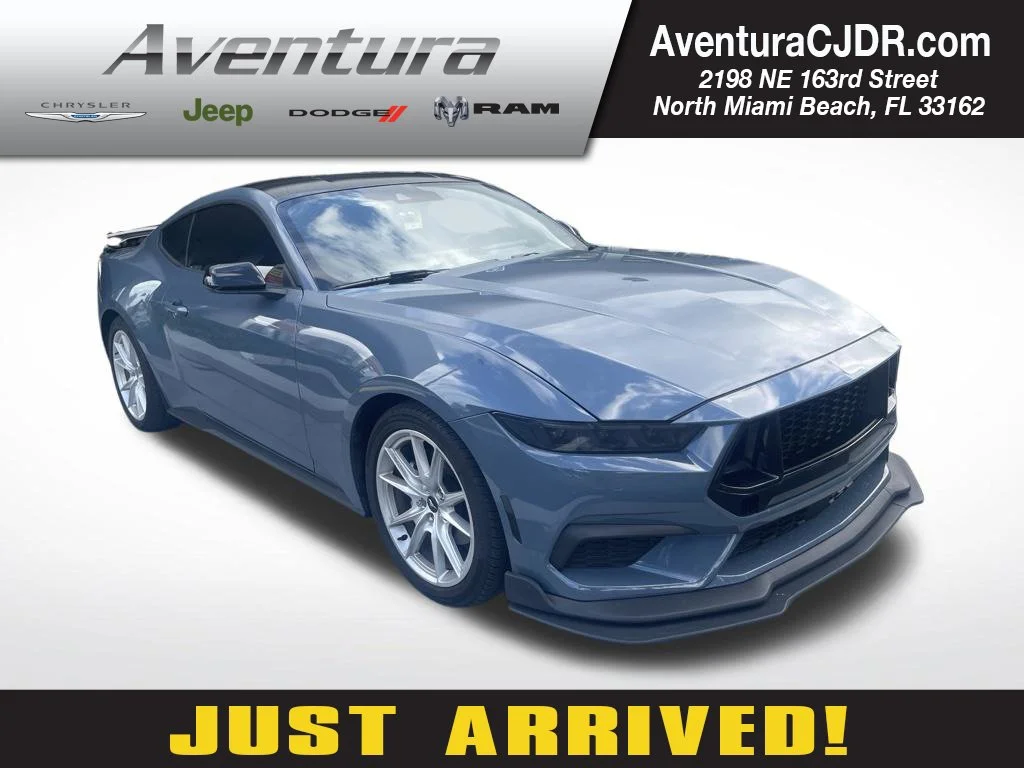 Used 2025 Blue Ford EcoBoost image 1