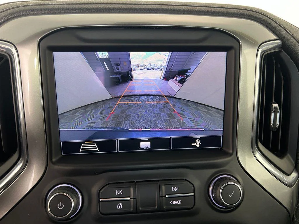 Used 2020 Shadow Gray Metallic Chevrolet LT image 13