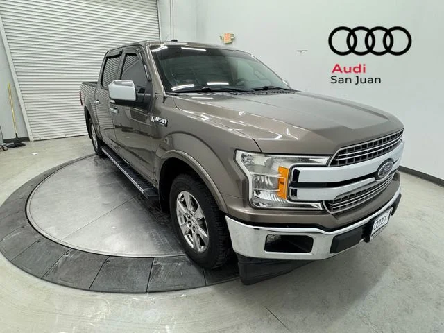Used 2018 Gray Ford Lariat image 36