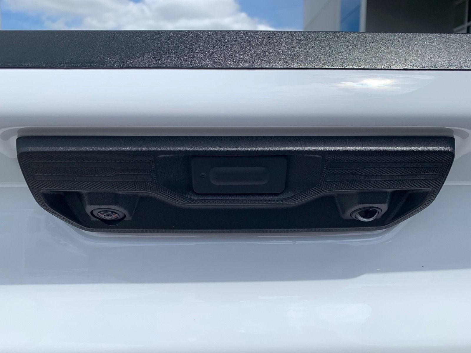 New 2026 Summit White Chevrolet LT (2FL) with Convenience Package - Trailering Package image 10