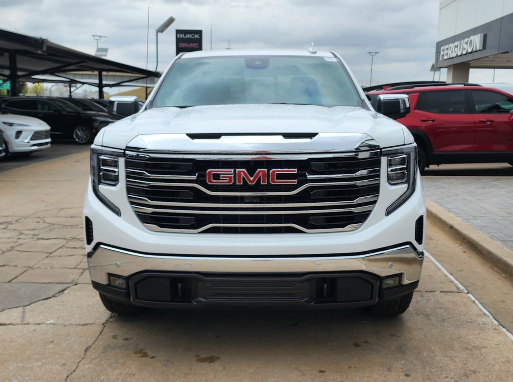 2026 GMC Sierra 1500 SLT - Photo 9