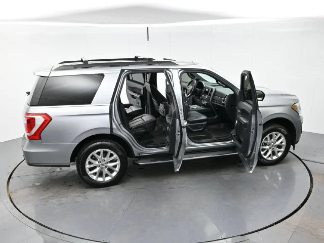 Used 2021 Iconic Silver Metallic Ford XLT image 46