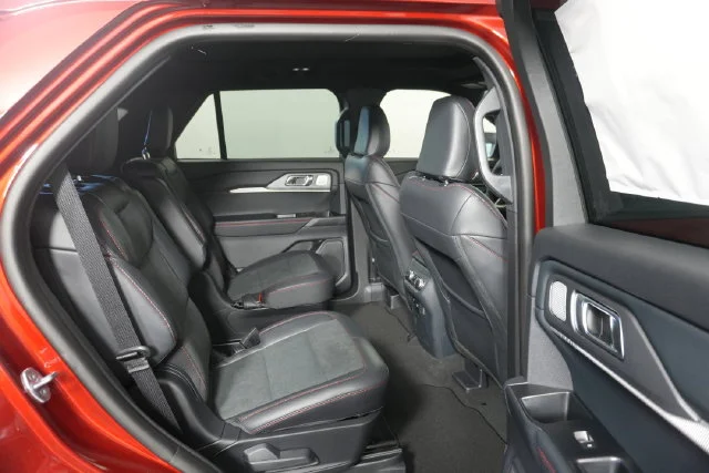 New 2027 Ruby Red Metallic Tinted Clearcoat Ford ST image 28