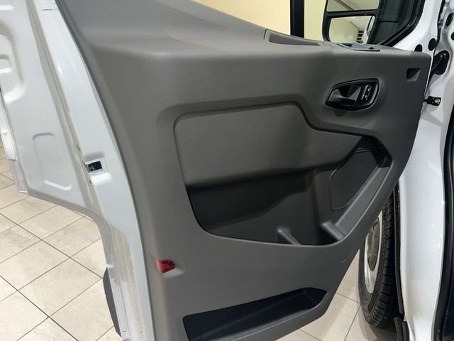 Used 2024 White Ford Base image 18