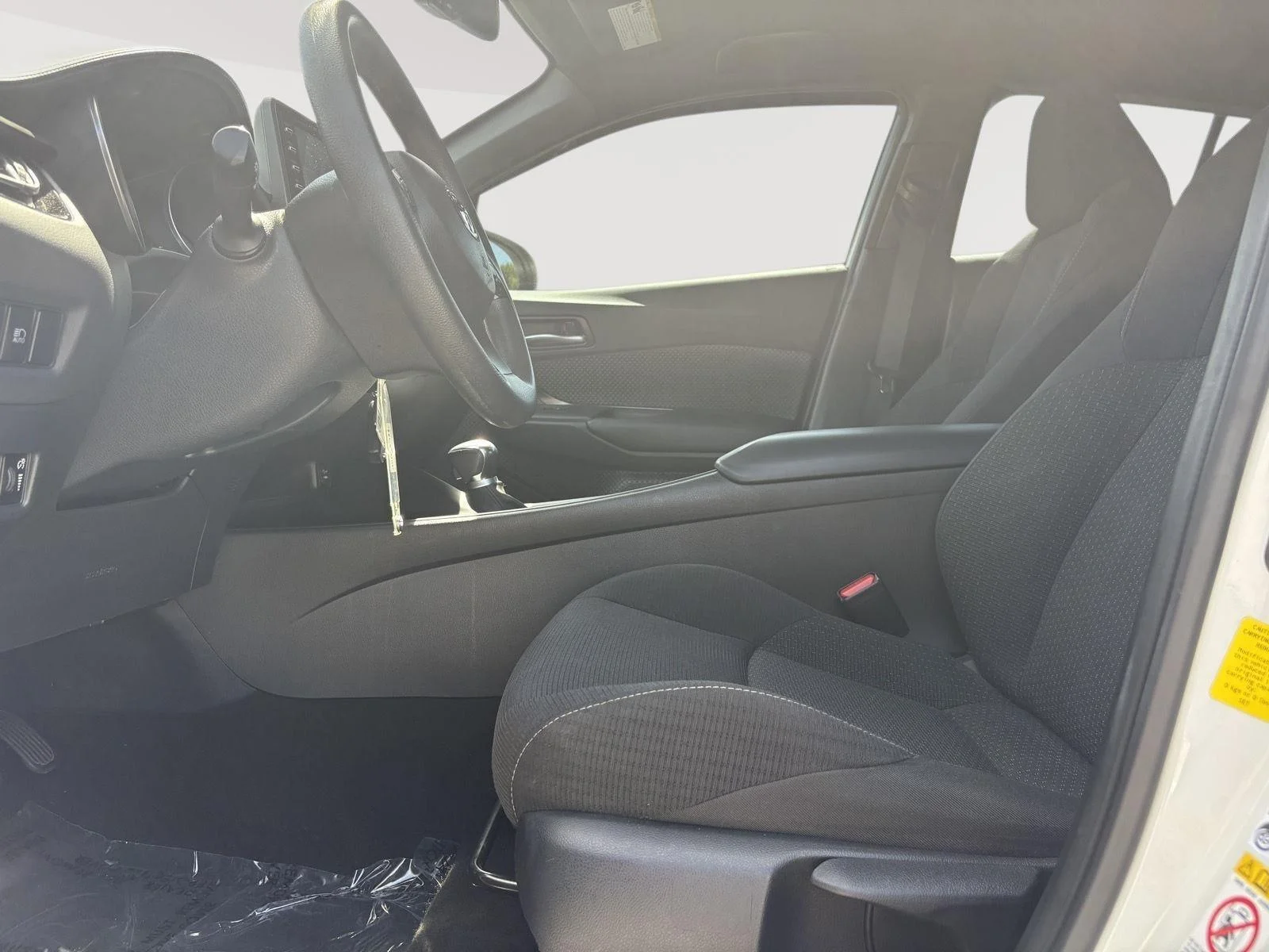 Used 2019 WHITE Toyota XLE image 20