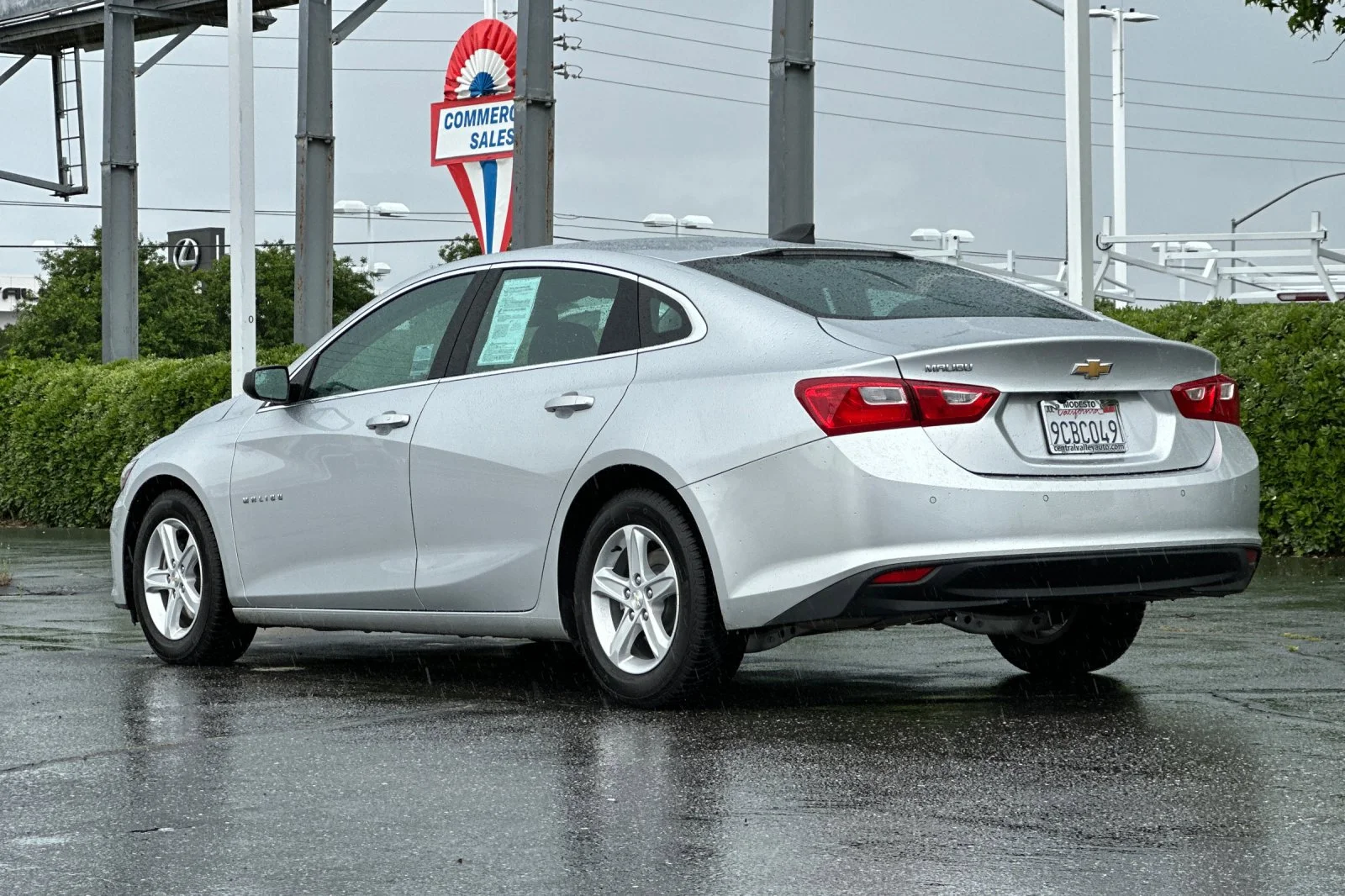 Used 2022 Silver Ice Metallic Chevrolet LS image 6
