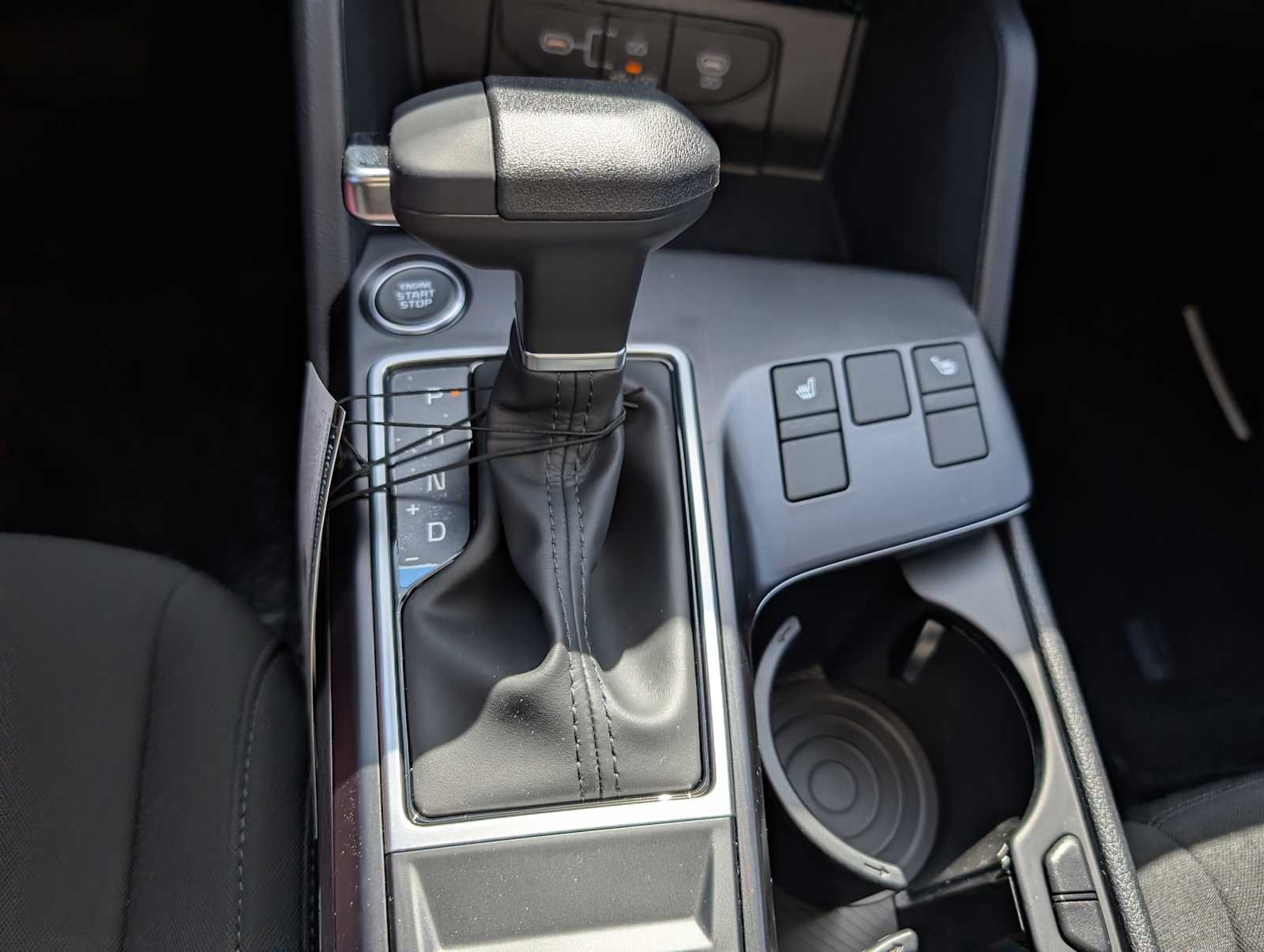 New 2026 Ebony Black Kia LX image 23