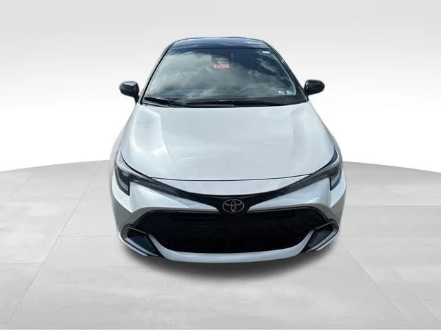 2026 Toyota Corolla Hatchback XSE - Photo 9