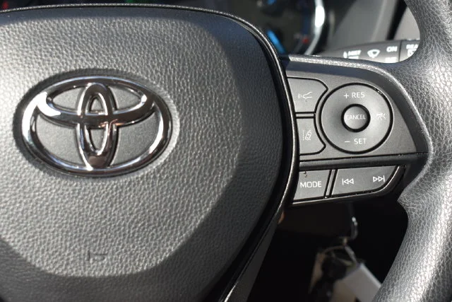 Used 2025 Silver Toyota LE image 21