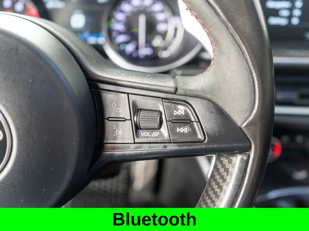 Used 2018 Red Alfa Romeo Quadrifoglio image 17